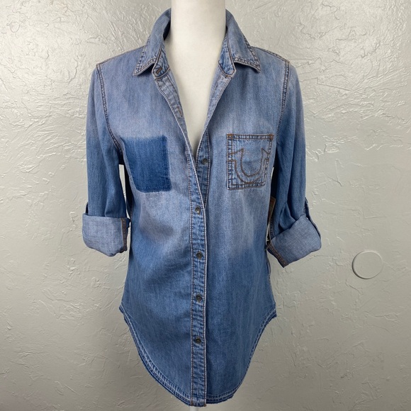True Religion Tops - NWT True Religion chambray/denim panel boyfriend button down shirt Small